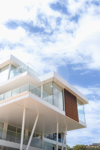 Modern Luxury, Woodforde 19