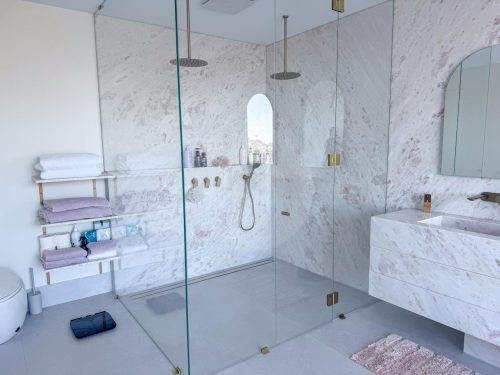 Modern Luxury, Woodforde 40
