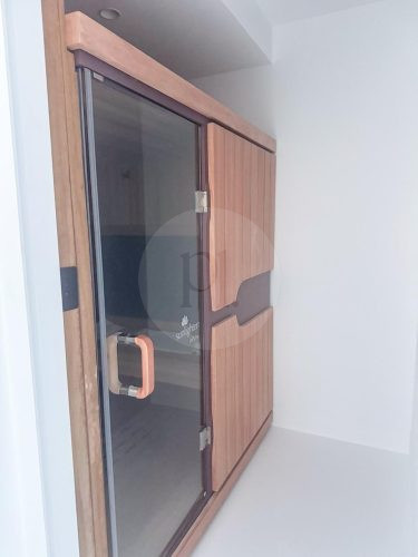 Modern Luxury, Woodforde 54