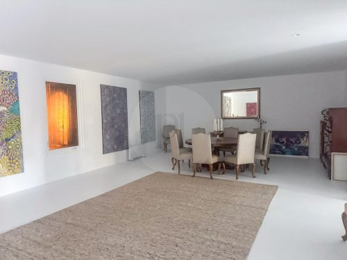 Modern Luxury, Woodforde 60
