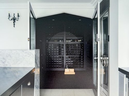 Platinum, Point Piper 115