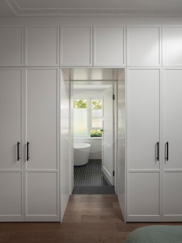 Rosabelle, Willoughby East 3