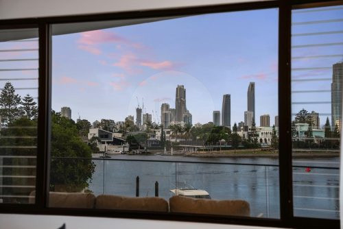 The Dockhouse, Broadbeach Waters 7
