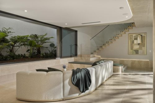 Aurea, Paddington