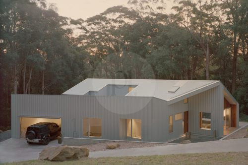 facade garage driveway