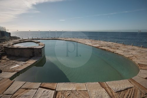 Cliff's Edge, South Coogee20