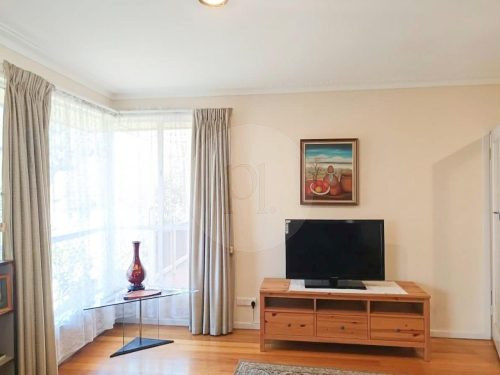 Merida House, Mount Waverley 6