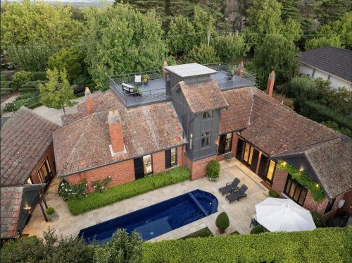 Mosswood, Surrey Hills 20