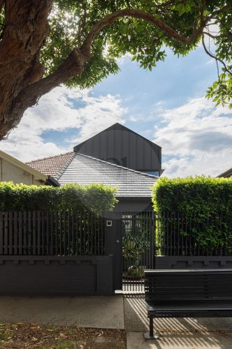 facade garage driveway backyard garden established pool