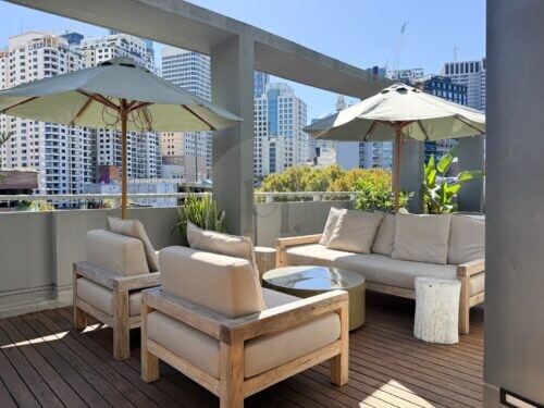outdoor area garden established