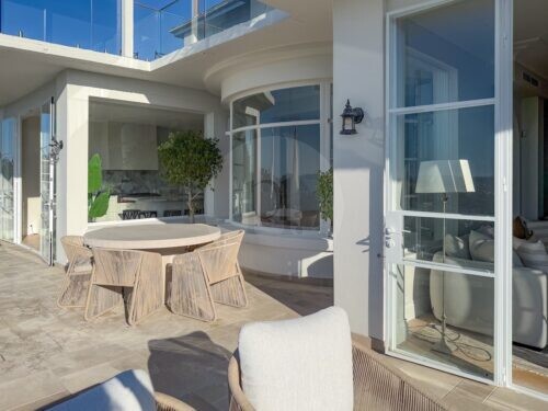 outdoor area
