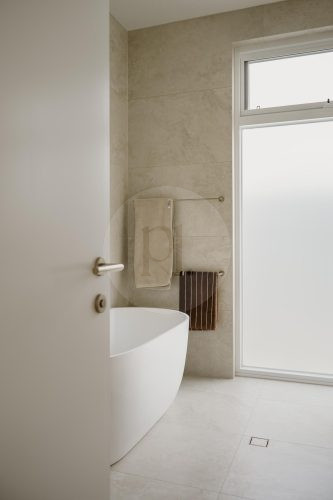 Eva May, Highbury 4