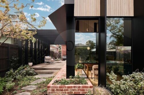 Nutmeg, Northcote 8