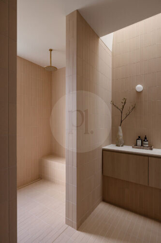 Selene, Burleigh Waters 21