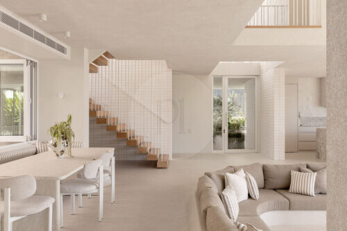Selene, Burleigh Waters 48