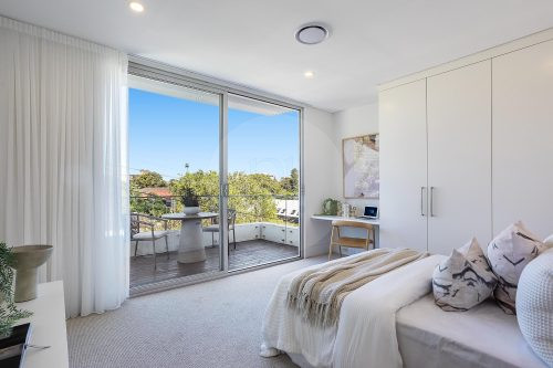 Sylvie, Randwick 10