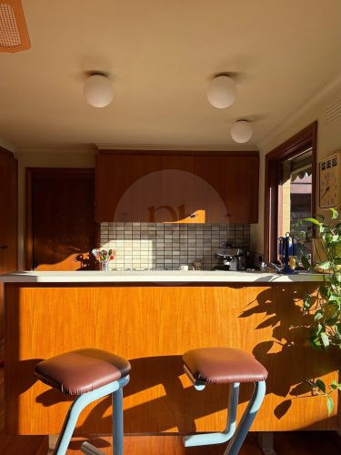 Turntable, Ivanhoe 12