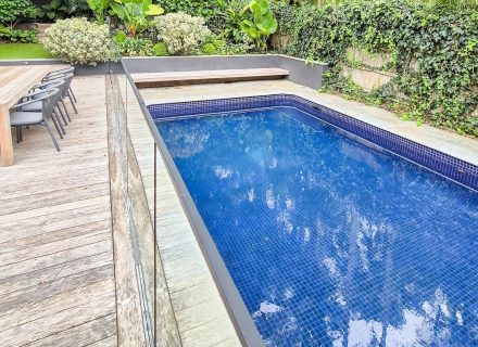 10Aperol Rose Bay-pool