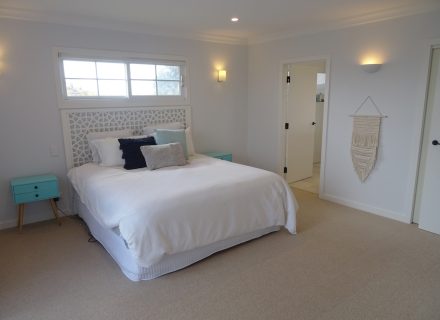 13_bedroom3.jpg