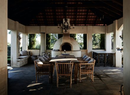 dining space kitchen