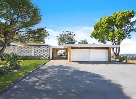 garage facade driveway