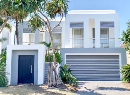 garage facade driveway