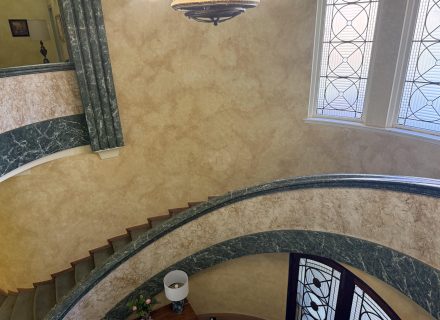 ART MODERNE STAIRCASE