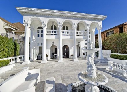 facade
