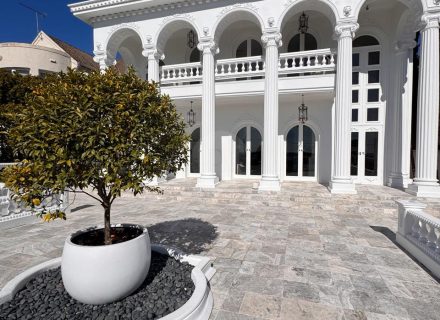 outdoor area