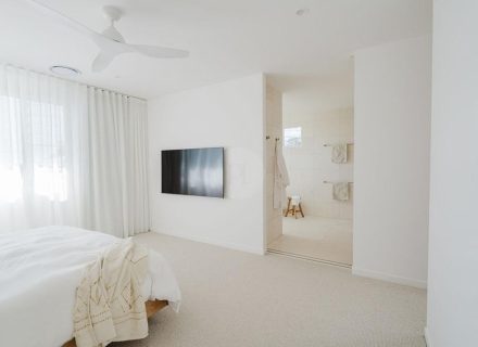Adalea, Buderim-54