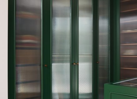 Adorn, Bellevue Hill 60