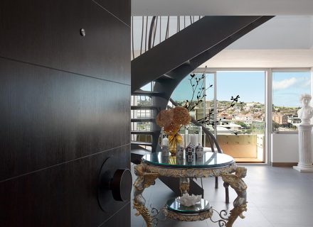 Amara Amore, Bondi-15