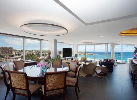 Amara Amore, Bondi-24