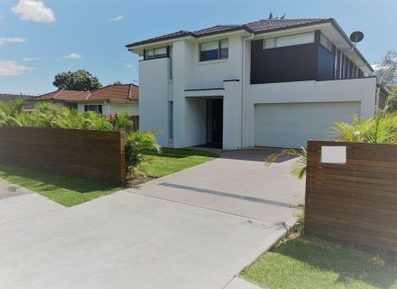 facade driveway garage