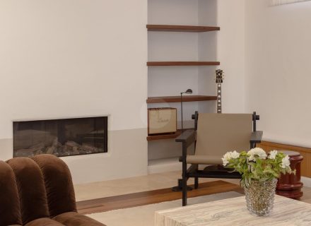 Amira, Mermaid Waters-9