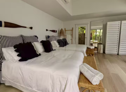 Barefoot Oasis, Bundeena 11