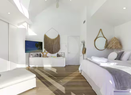 Barefoot Oasis, Bundeena 17