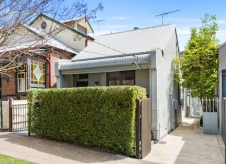 facade driveway garage