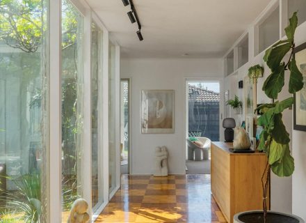 Bauhaus, Frankston-3