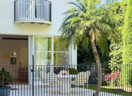 Belle Rives, Bellevue Hill 120