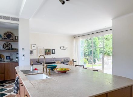 Belle Rives, Bellevue Hill 77