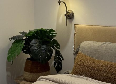 Betty guest room4