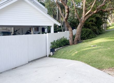 facade garage driveway