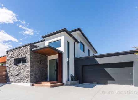 facade driveway garage