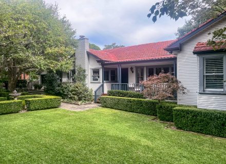 Brocade, Turramurra 18