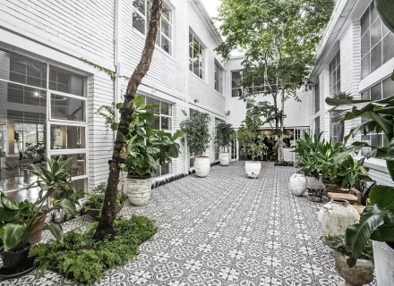 CREATE COURTYARD10.jpg