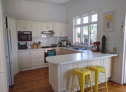 Californian-Bungalow-Kitchen-1.jpg