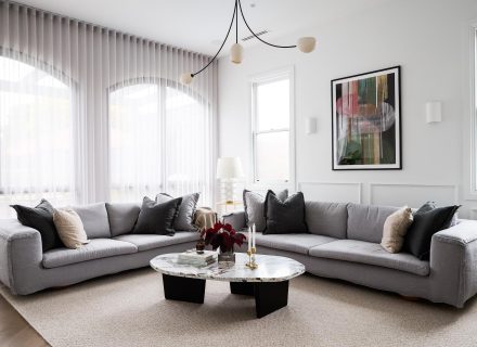 Californian Charm, Manifold Heights 108