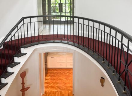 Canaletto, Bellevue Hill - 3