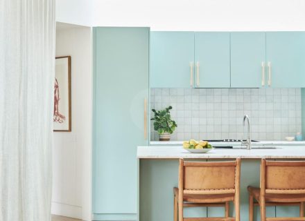 Carabella, Clifton Hill-11